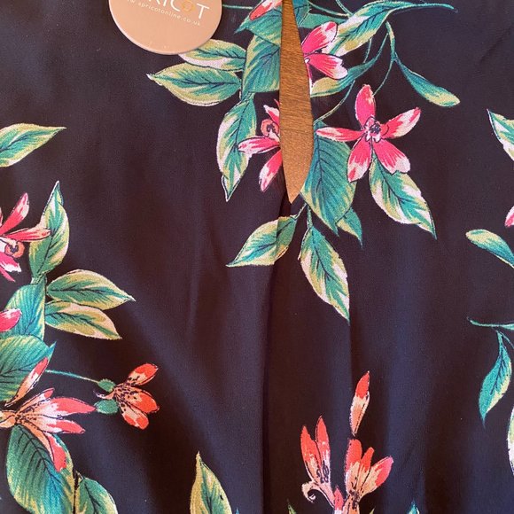 Apricot Black floral jumpsuit Size XS NWT - Picture 5 of 8